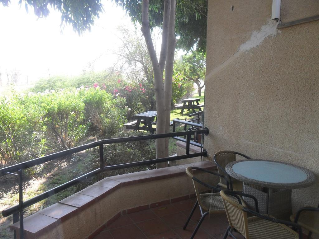 Almog Kibbutz Hotel Luaran gambar