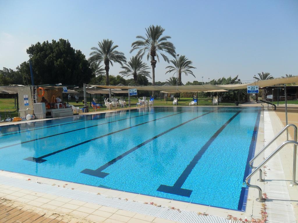 Almog Kibbutz Hotel Luaran gambar